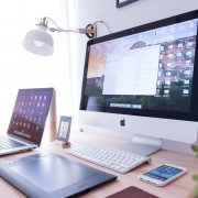テレワーク版RPA活用　PCの写真